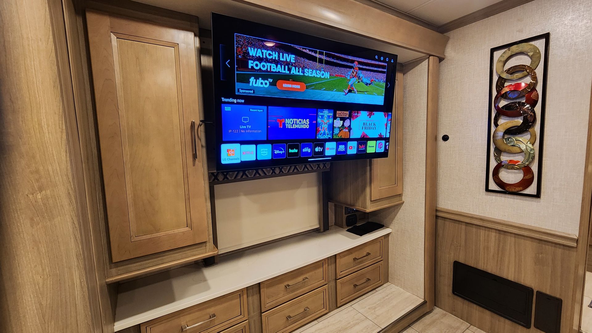 Photo 25 - 2019 Coachmen Class A Motorhome rental photo 24