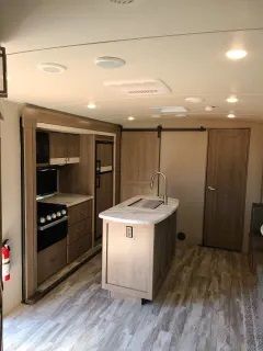 Photo 4 - 2021 Grand Design Travel Trailer rental photo 6