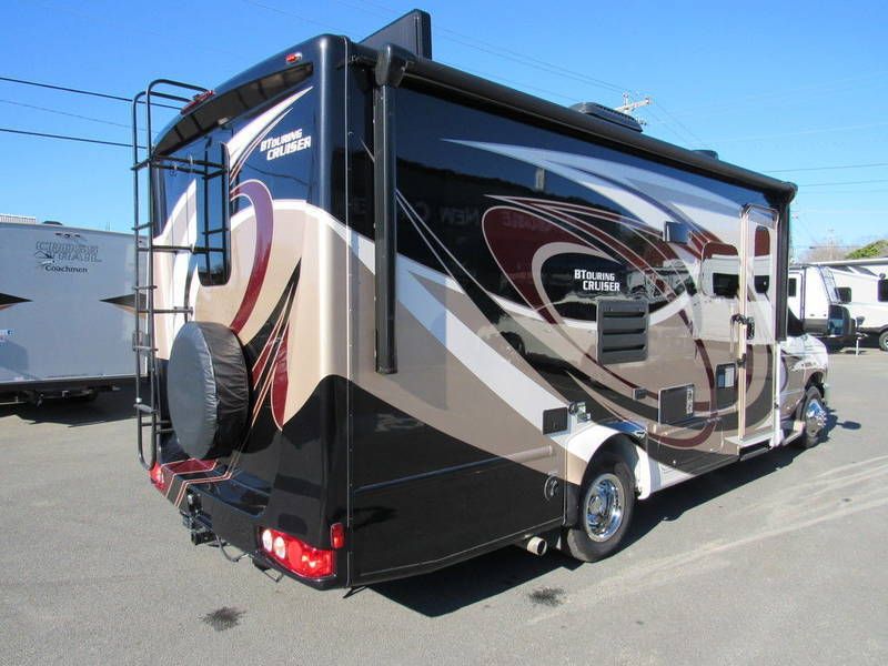 Photo 1 - 2021 Gulf Stream Class C Motorhome rental photo 10