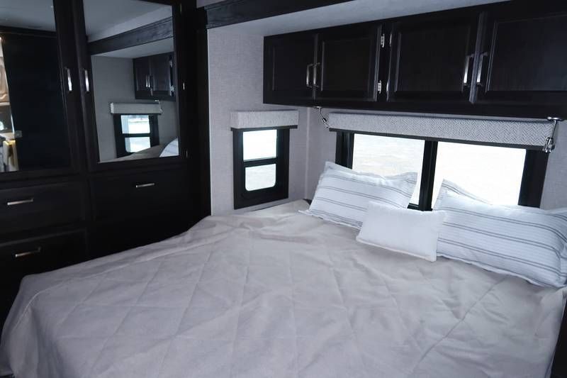 Photo 1 - 2020 Jayco Class C Motorhome rental photo 6