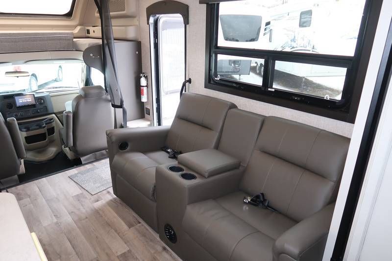 Photo 1 - 2020 Jayco Class C Motorhome rental photo 8