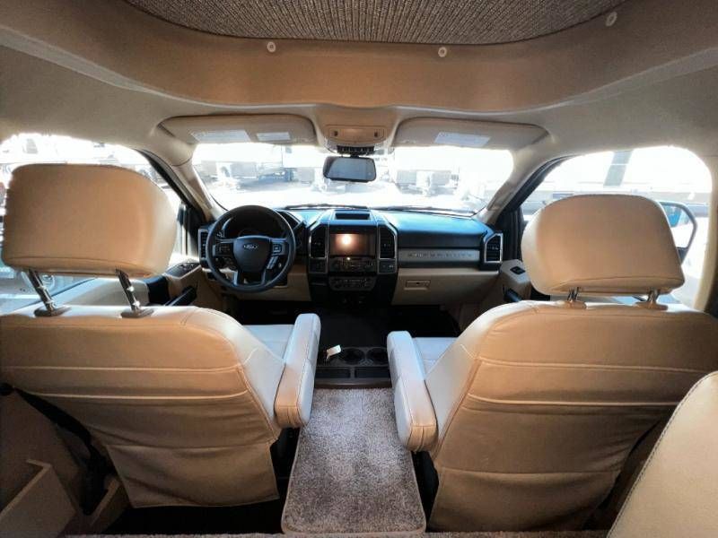 Photo 1 - 2021 Thor Motor Coach Class C Motorhome rental photo 4