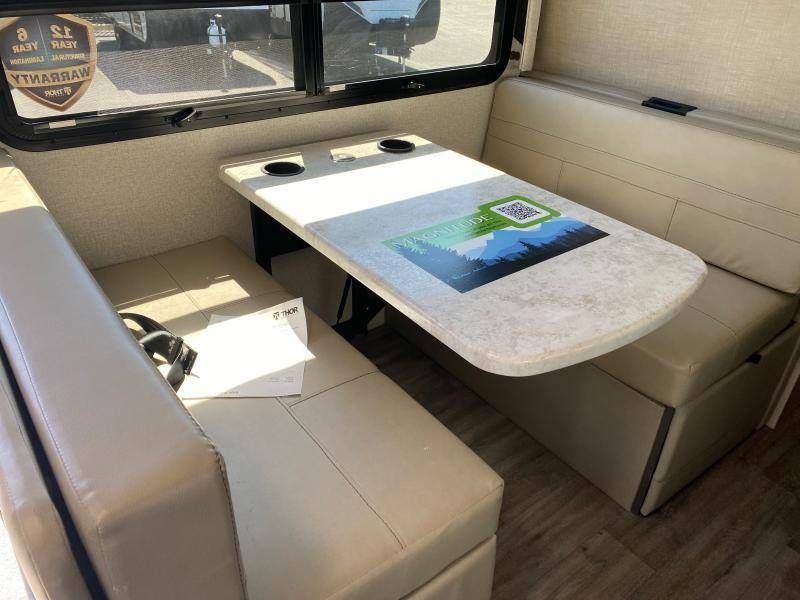 Photo 1 - 2021 Thor Motor Coach Class C Motorhome rental photo 4