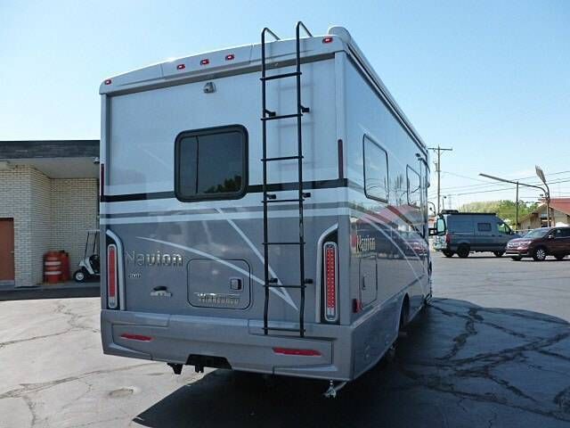 Photo 2 - 2020 Winnebago Class C Motorhome rental photo 10