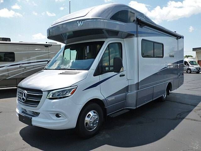 Photo 0 - 2021 Winnebago Class C Motorhome rental photo 2