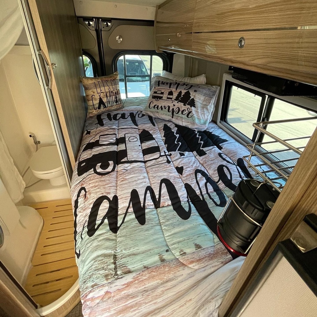 Photo 2 - 2020 Winnebago Class B Motorhome rental photo 9