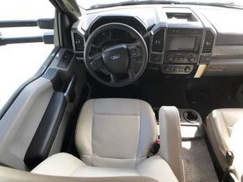 Photo 1 - 2019 Thor Motor Coach Class C Motorhome rental photo 4