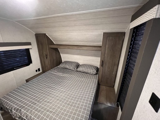 2022 Forest River Salem Cruise Lite 240Bhxl Travel Trailer for rent in Portland, OR