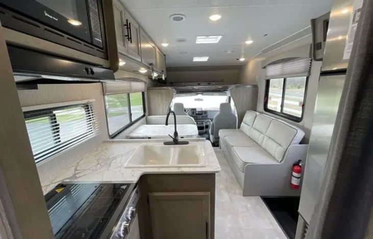 Photo 2 - 2022 Coachmen Class C Motorhome rental photo 4