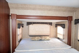 Photo 2 thumbnail 8