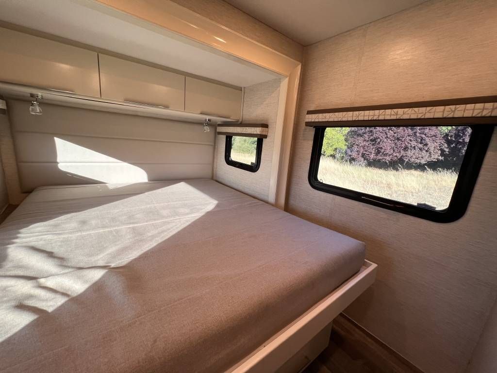 Photo 1 - 2020 Tiffin Class C Motorhome rental photo 9