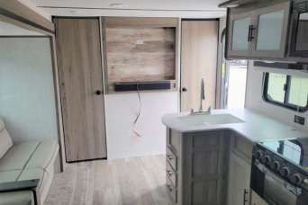 Photo 11 - 2022 Gulf Stream Travel Trailer rental photo 12