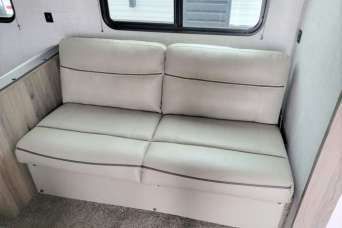 Photo 12 - 2022 Gulf Stream Travel Trailer rental photo 13