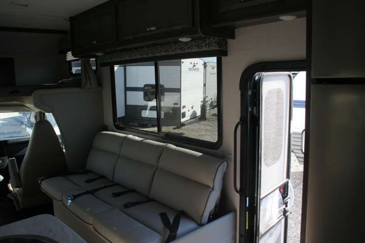 Photo 16 - 2023 Gulf Stream Class C Motorhome rental photo 18