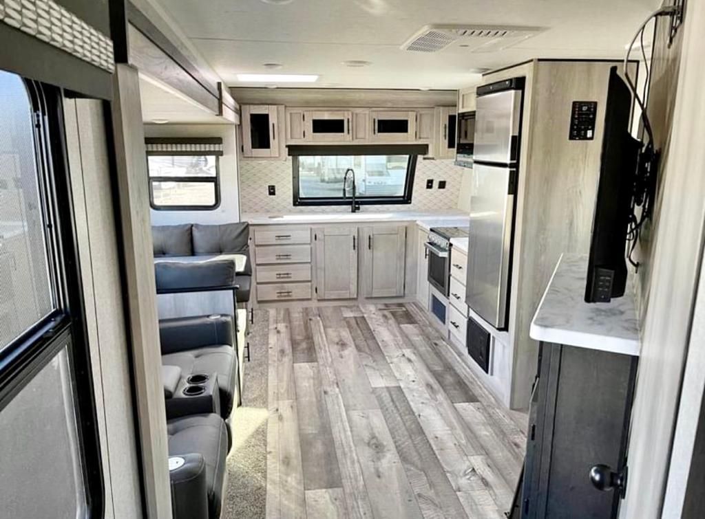 Photo 3 - 2021 K-Z Travel Trailer rental photo 21