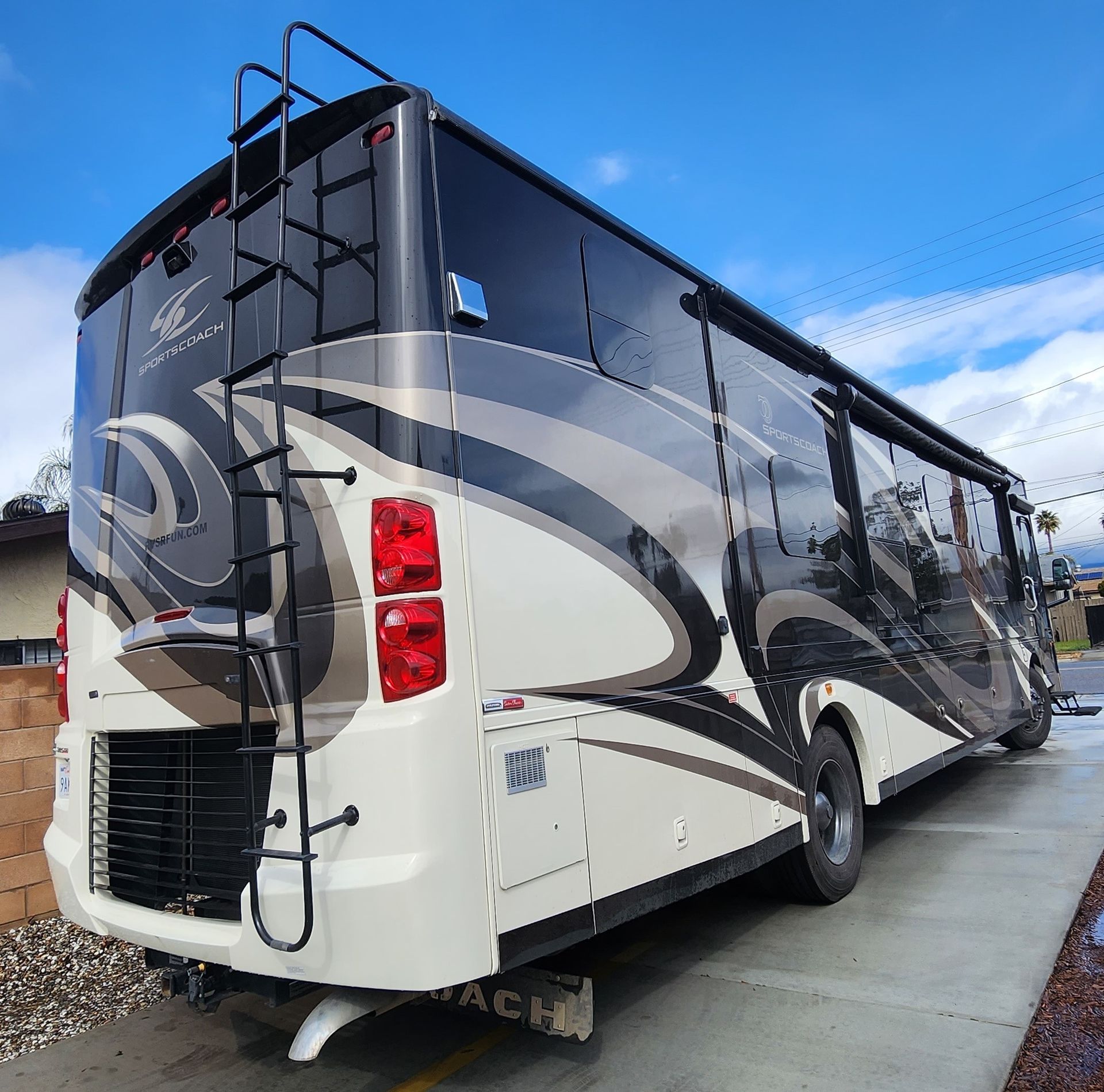 Photo 29 - 2019 Coachmen Class A Motorhome rental photo 28