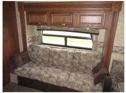 Photo 3 thumbnail 4