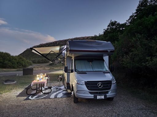 Photo 14 - 2020 Winnebago Class C Motorhome rental photo 34