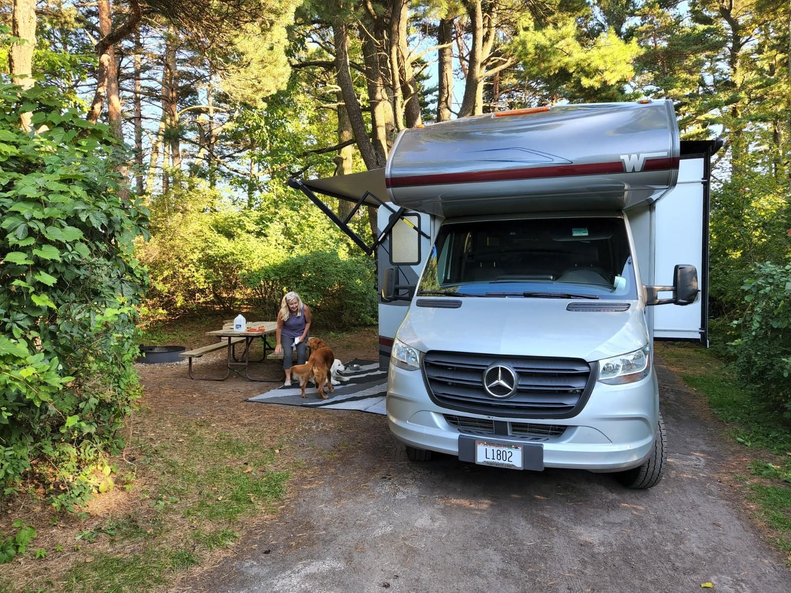 Photo 14 - 2020 Winnebago Class C Motorhome rental photo 40