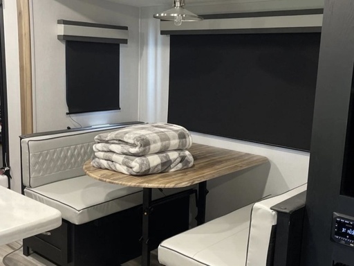 2022 Coachmen Freedom Express Liberty Edition 324RLDSLE Travel Trailer for rent in Palm Bay, FL