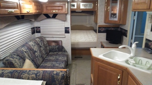 2002 Monaco Monaco 27' Lakota Travel Trailer Travel Trailer for rent in Anaheim, CA
