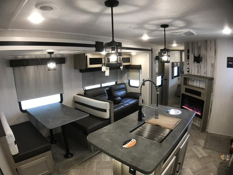 Photo 6 - 2022 Palomino Travel Trailer rental photo 14