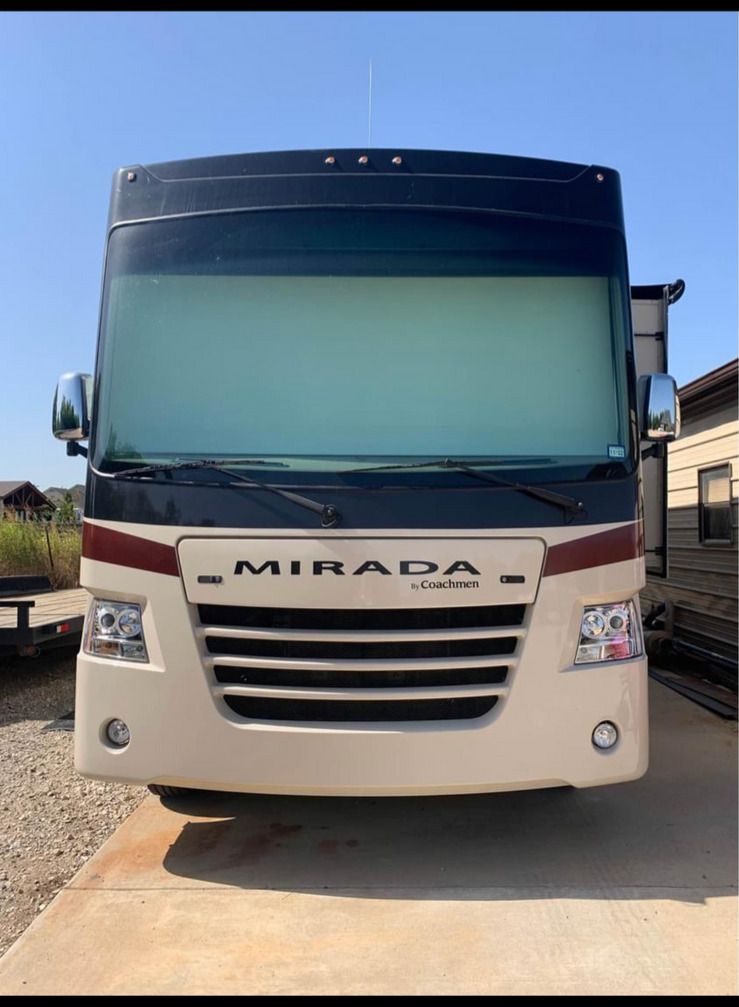Photo 1 - 2018 Coachmen Class A Motorhome rental photo 13