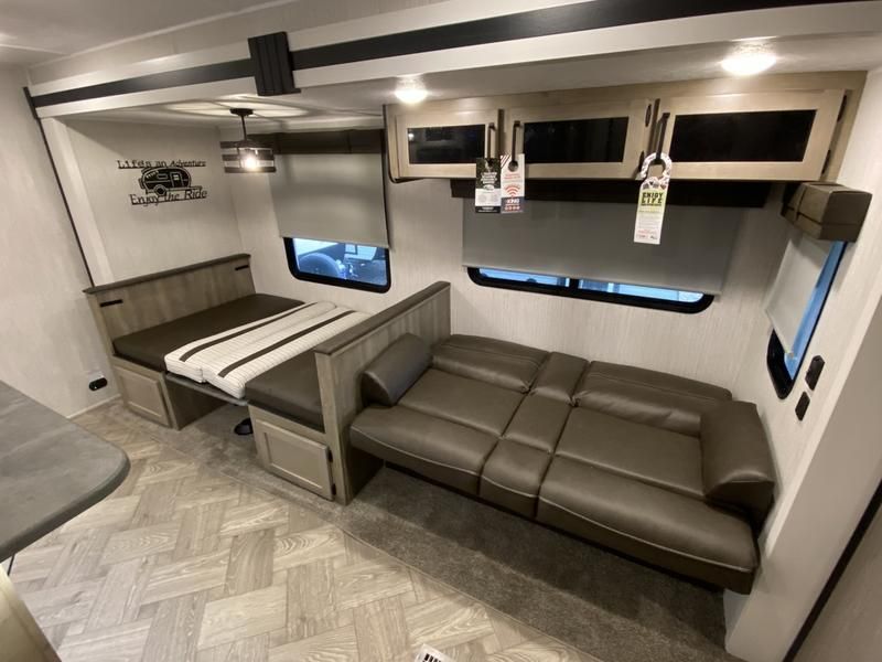 Photo 2 - 2022 Palomino Travel Trailer rental photo 6