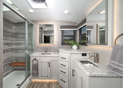 2021 Jayco NORTH POINT Fifth Wheel for rent in Temecula, CA