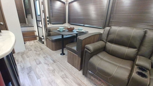 2018 Keystone COUGAR Fifth Wheel for rent in Moncure, NC