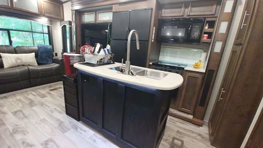 2018 Keystone COUGAR Fifth Wheel for rent in Moncure, NC