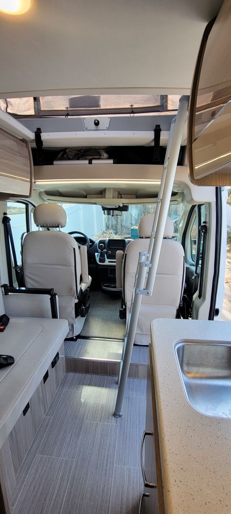 Photo 15 - 2023 Thor Motor Coach Class B Motorhome rental photo 16