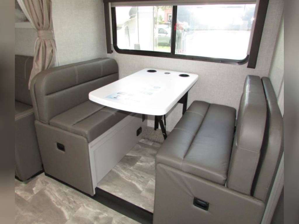Photo 1 - 2023 Thor Motor Coach Class C Motorhome rental photo 3