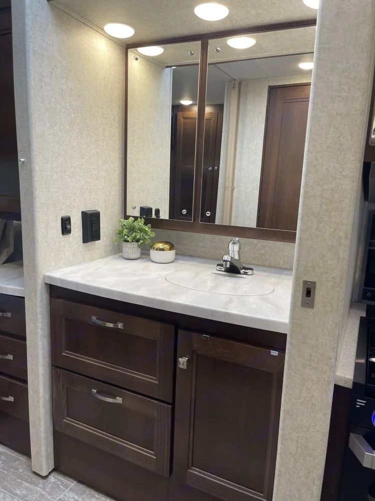 Photo 2 - 2019 Forester Class C Motorhome rental photo 4