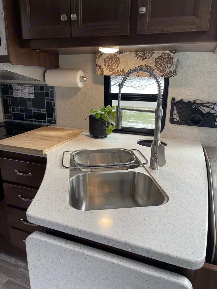 Photo 2 - 2019 Forester Class C Motorhome rental photo 5