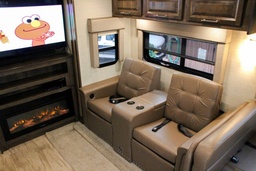 Photo 1 thumbnail 8