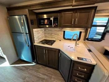 2020 Thor Motor Coach Magnitude XG32 Class C Motorhome for rent in Dallas, TX