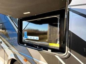 Photo 1 - 2020 Thor Motor Coach Class C Motorhome rental photo 6