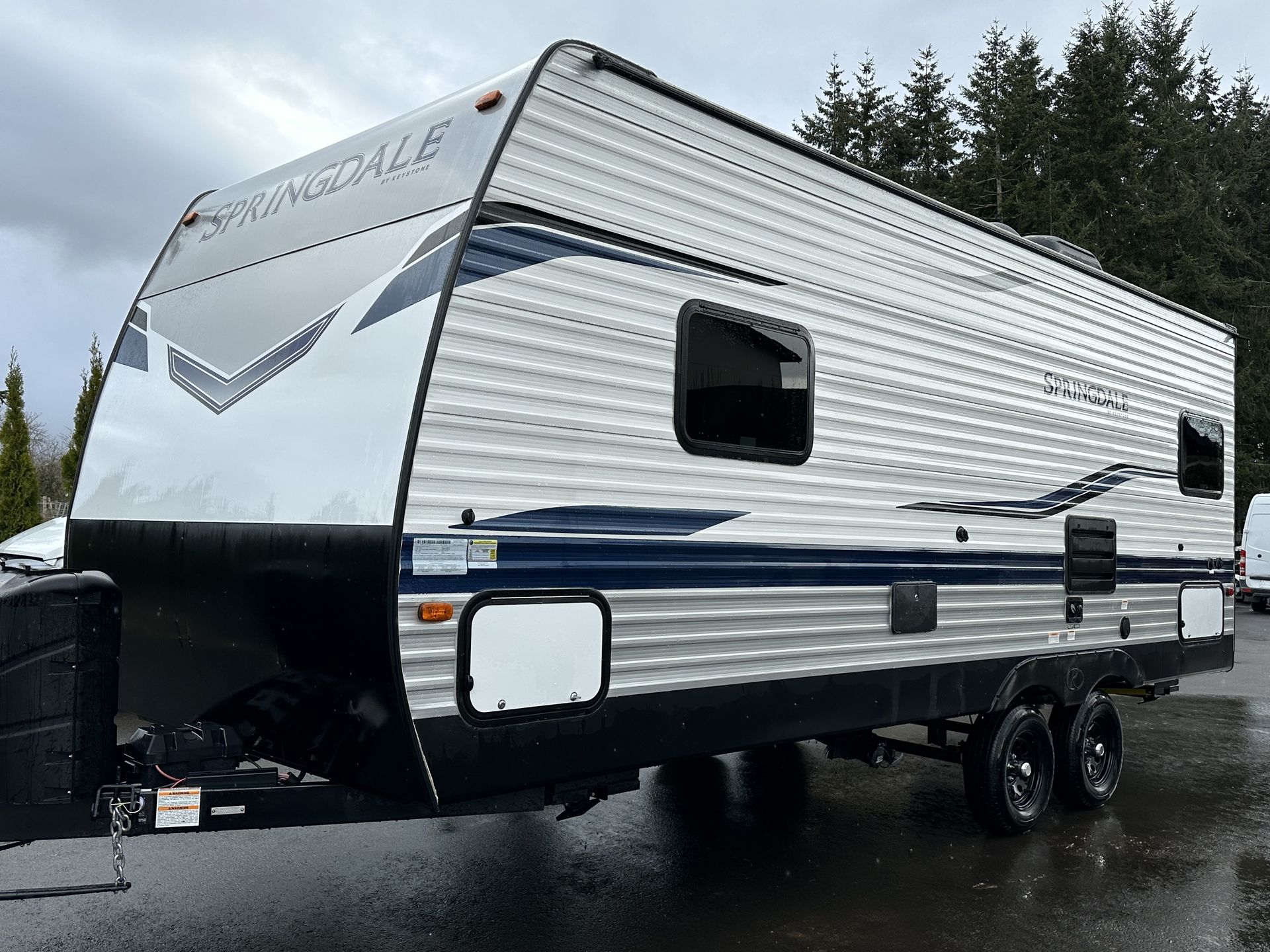 Photo 1 - 2022 Keystone Rv Travel Trailer rental photo 3