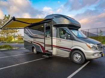Photo 2 - 2020 Tiffin Motorhomes Class C Motorhome rental photo 9
