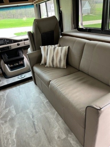 2021 Holiday Rambler Admiral 28A Class A Motorhome for rent in Manassas, VA