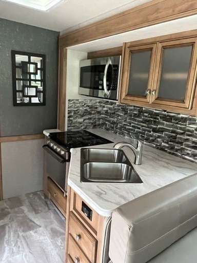 2021 Holiday Rambler Admiral 28A Class A Motorhome for rent in Manassas, VA
