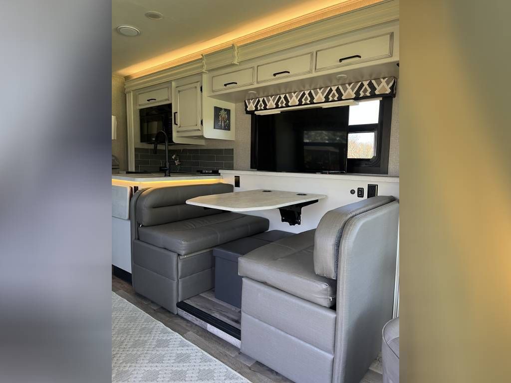 Photo 1 - 2021 Jayco Class A Motorhome rental photo 5