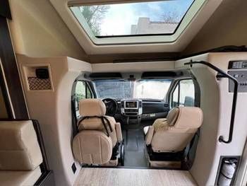 Photo 1 - 2019 Thor Motor Coach Class C Motorhome rental photo 7