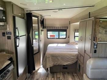 2020 Dynamax isata 3 24FW Class C Motorhome for rent in Coral Gables, FL