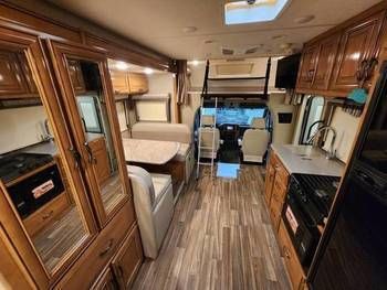 Photo 1 - 2020 Thor Motor Coach Class C Motorhome rental photo 10