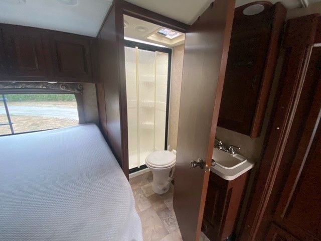Photo 4 - 2014 Forest River Class C Motorhome rental photo 6