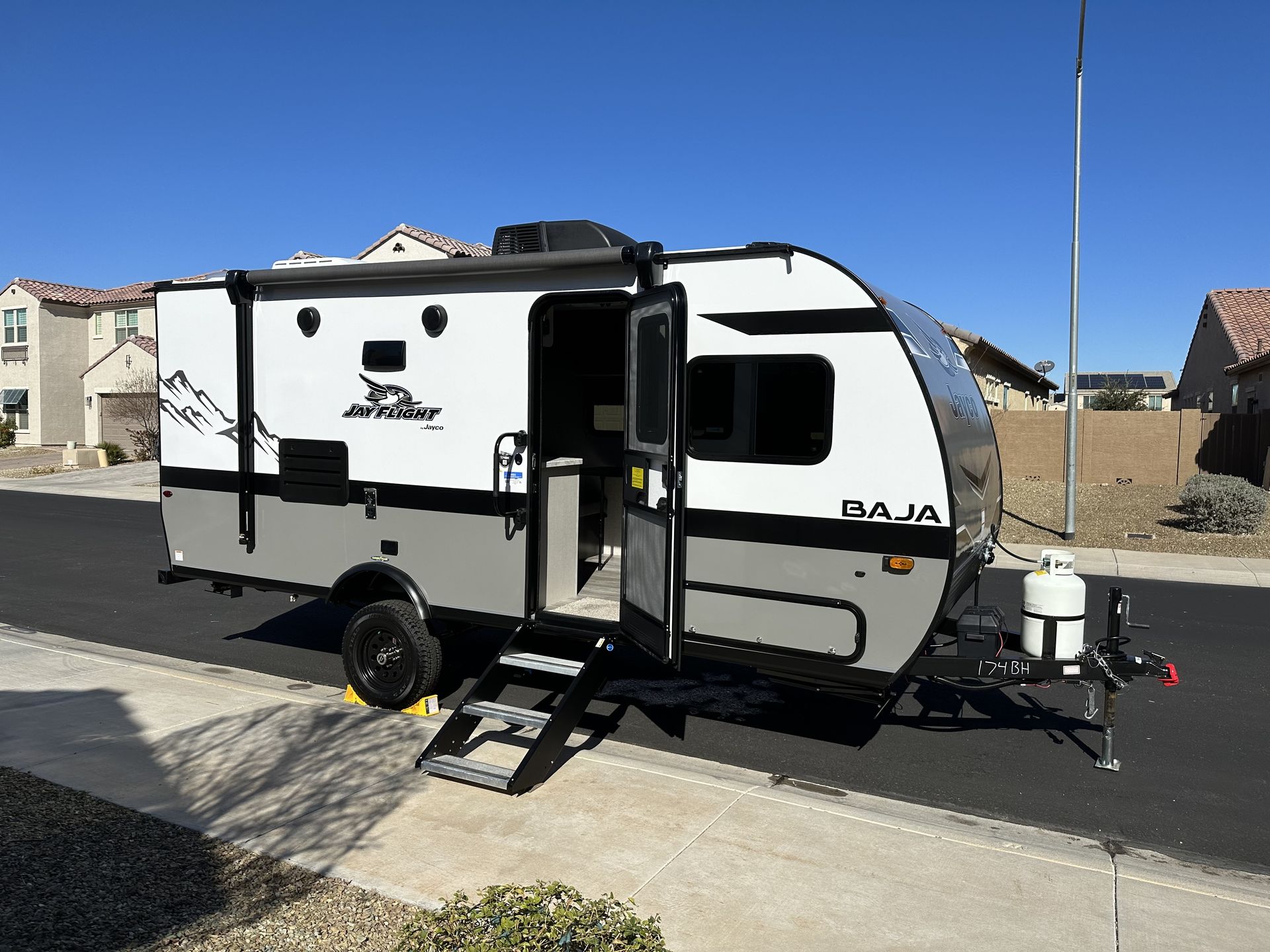 Photo 7 - 2023 Jayco Travel Trailer rental photo 8