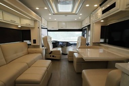 Photo 1 thumbnail 12