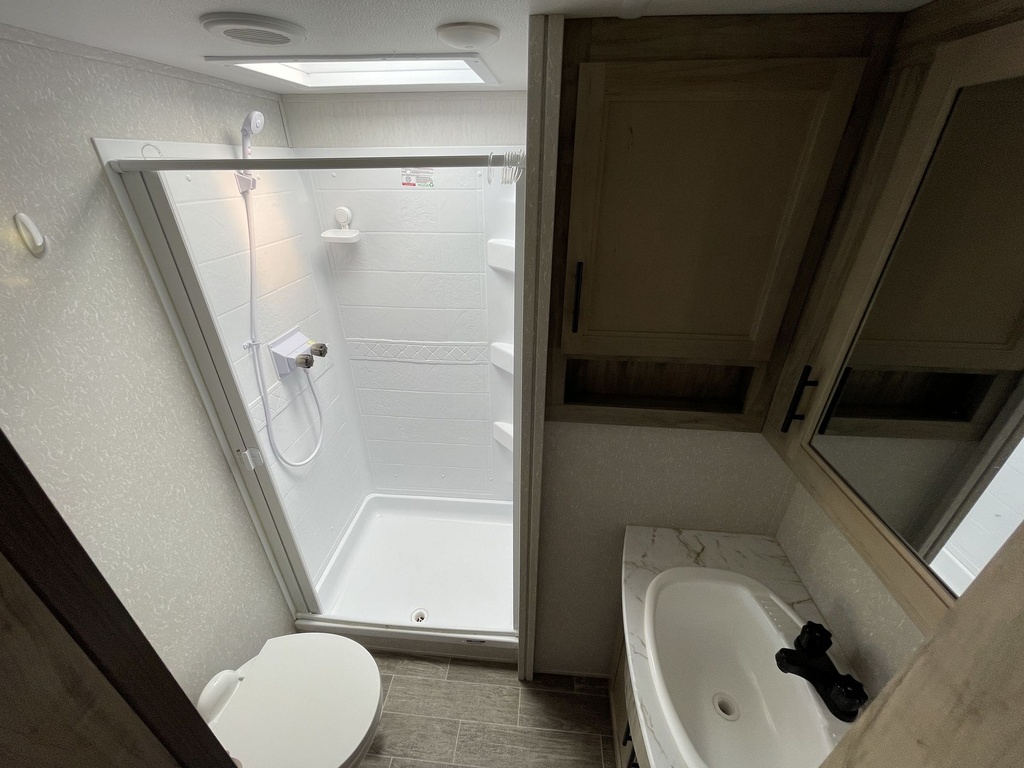 Photo 6 - 2022 Forest River Fifth Wheel rental photo 10